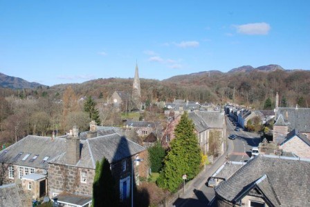 Pictures of Comrie – Comrie